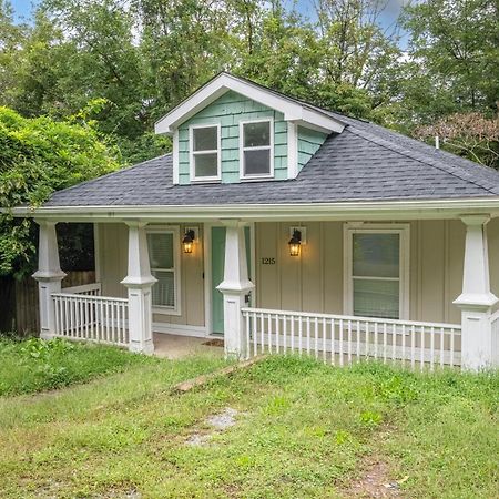 Charming 2Br Bungalow 4 Minutes To Duke University Durham Eksteriør billede
