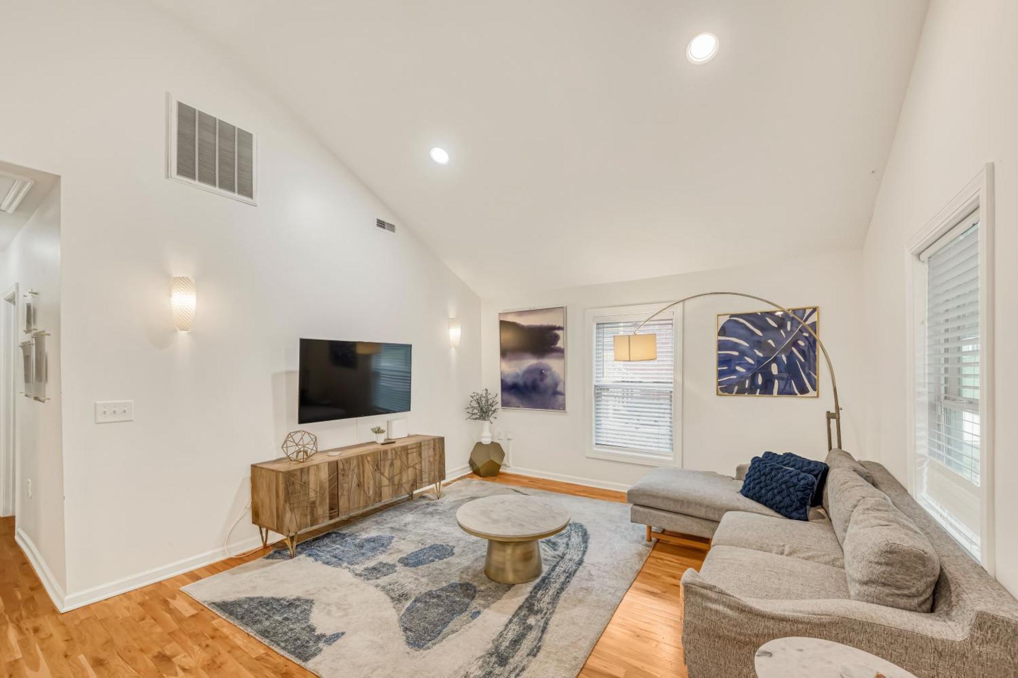 Charming 2Br Bungalow 4 Minutes To Duke University Durham Eksteriør billede